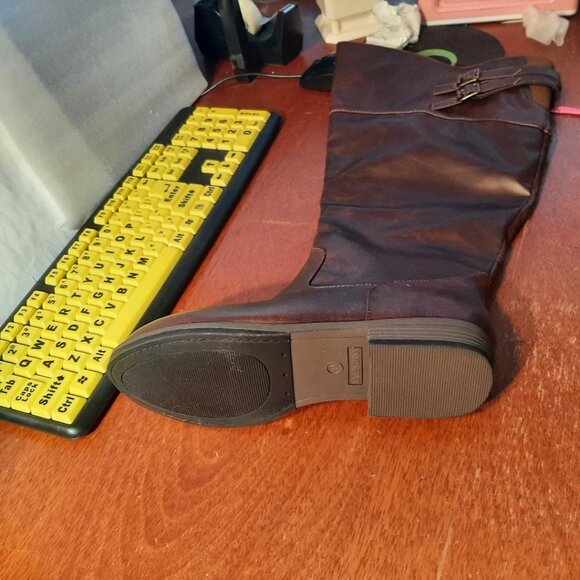 NEW ! Journey Collection Tori Extra Wide Calf Faux Leather Boot Brown Size 9 - Picture 7 of 7